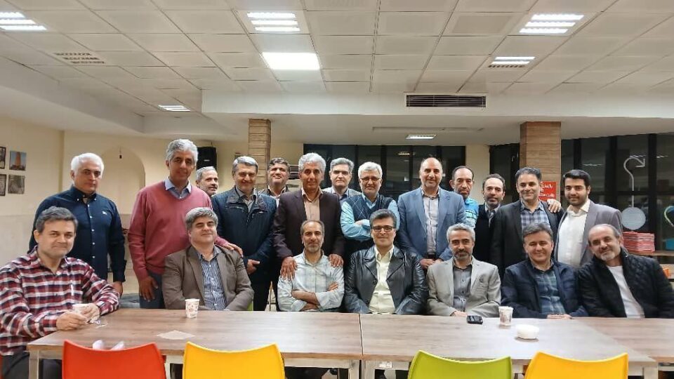 دورهمی افطاری رفقای دوره ۱۰ مفید یادگار